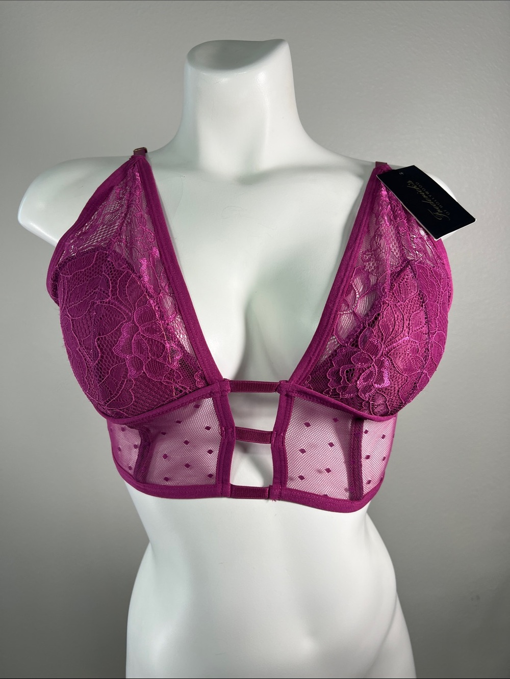 Frederick's of Hollywood Fuchsia Lace Peach Alicia Bralette MEDIUM